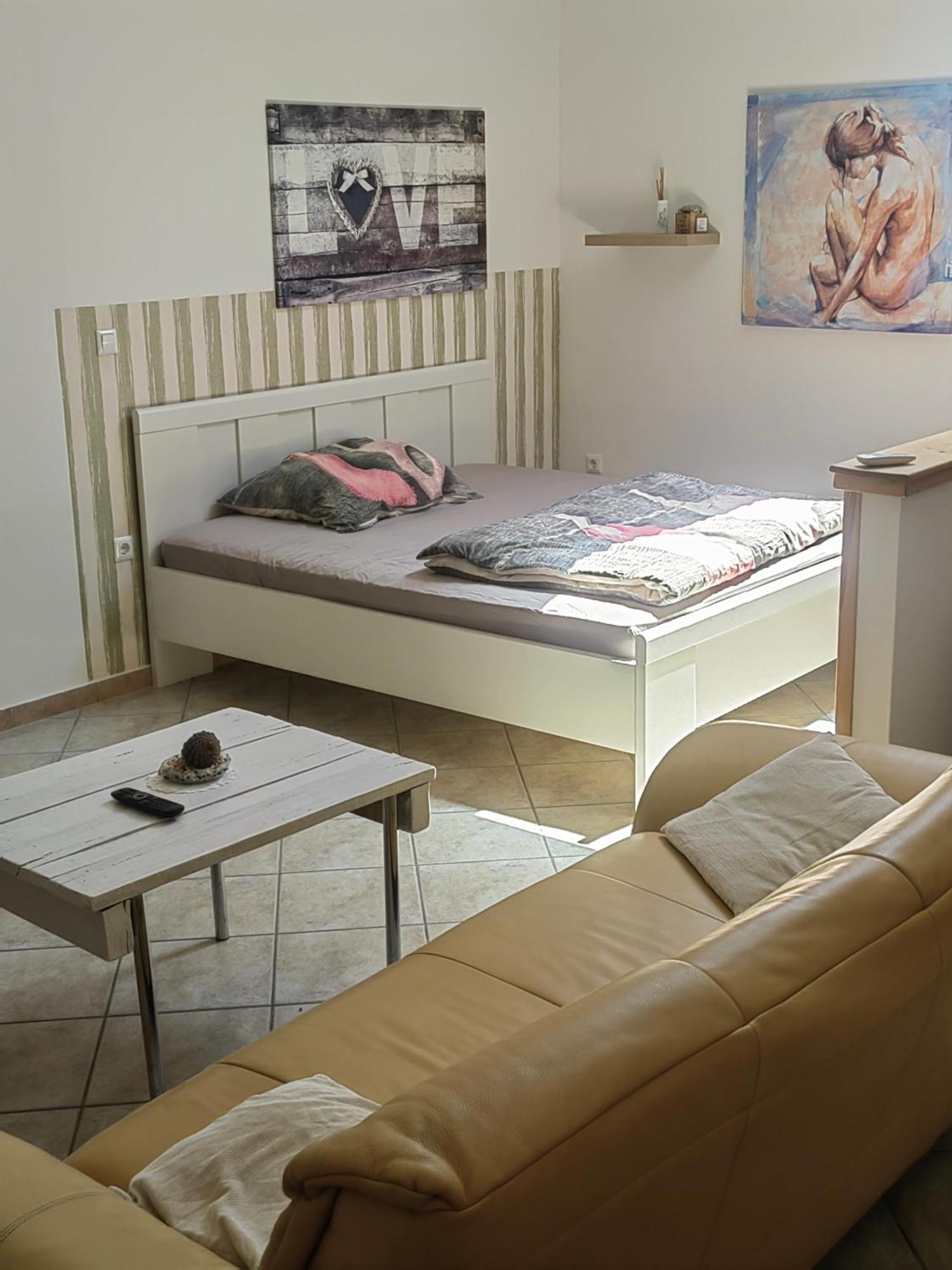 Wow Sleeping Panzió Miklavž na Dravskem Polju Kültér fotó